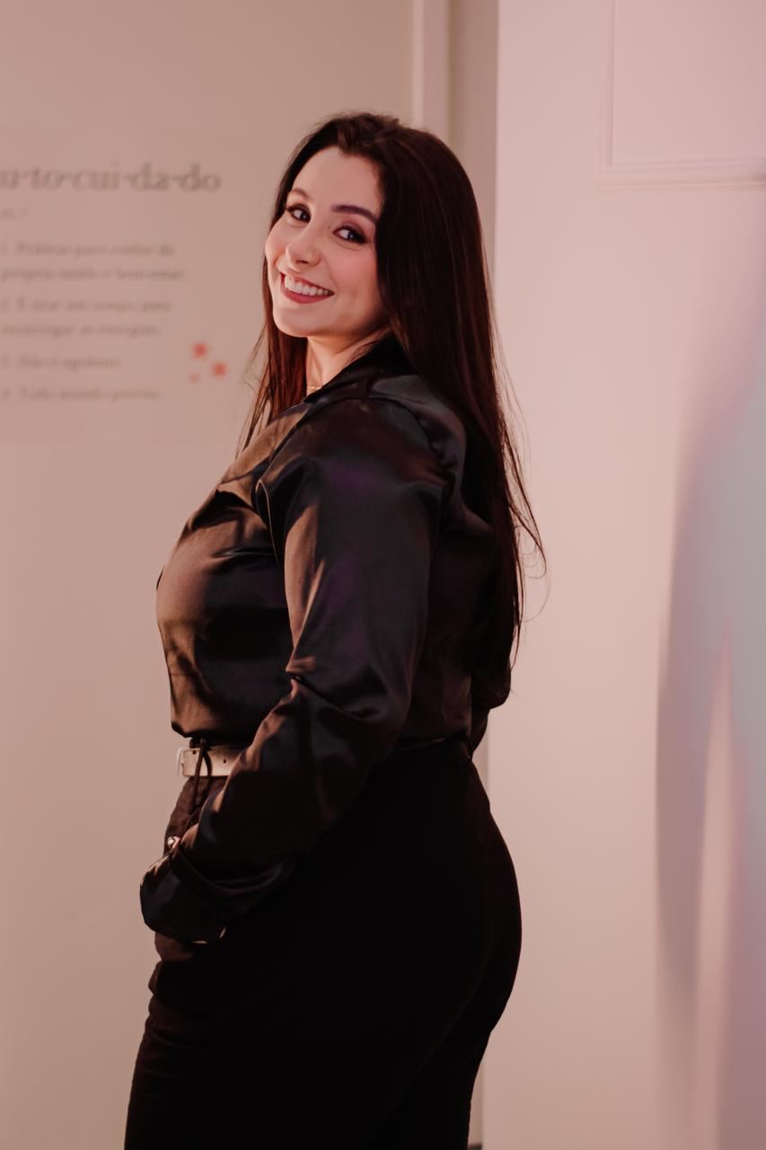 Nathalia, do Studio Carla Carvalho